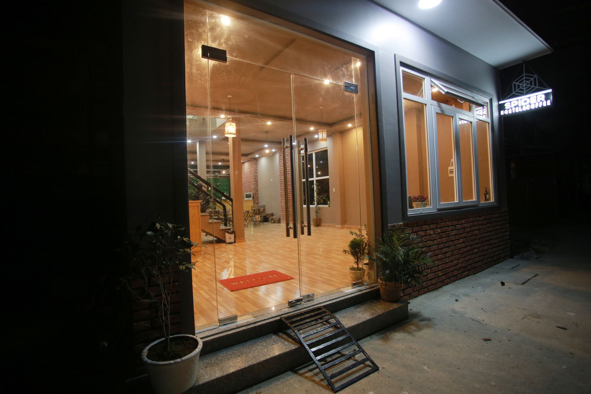דה לאט Spider Hostel מראה חיצוני תמונה